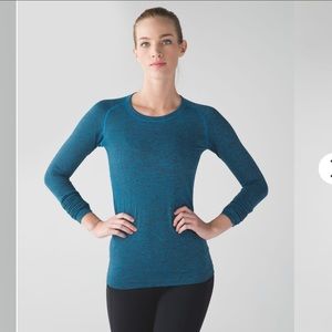 Lululemon Swiftly Tech Long Sleeve Crew size 8